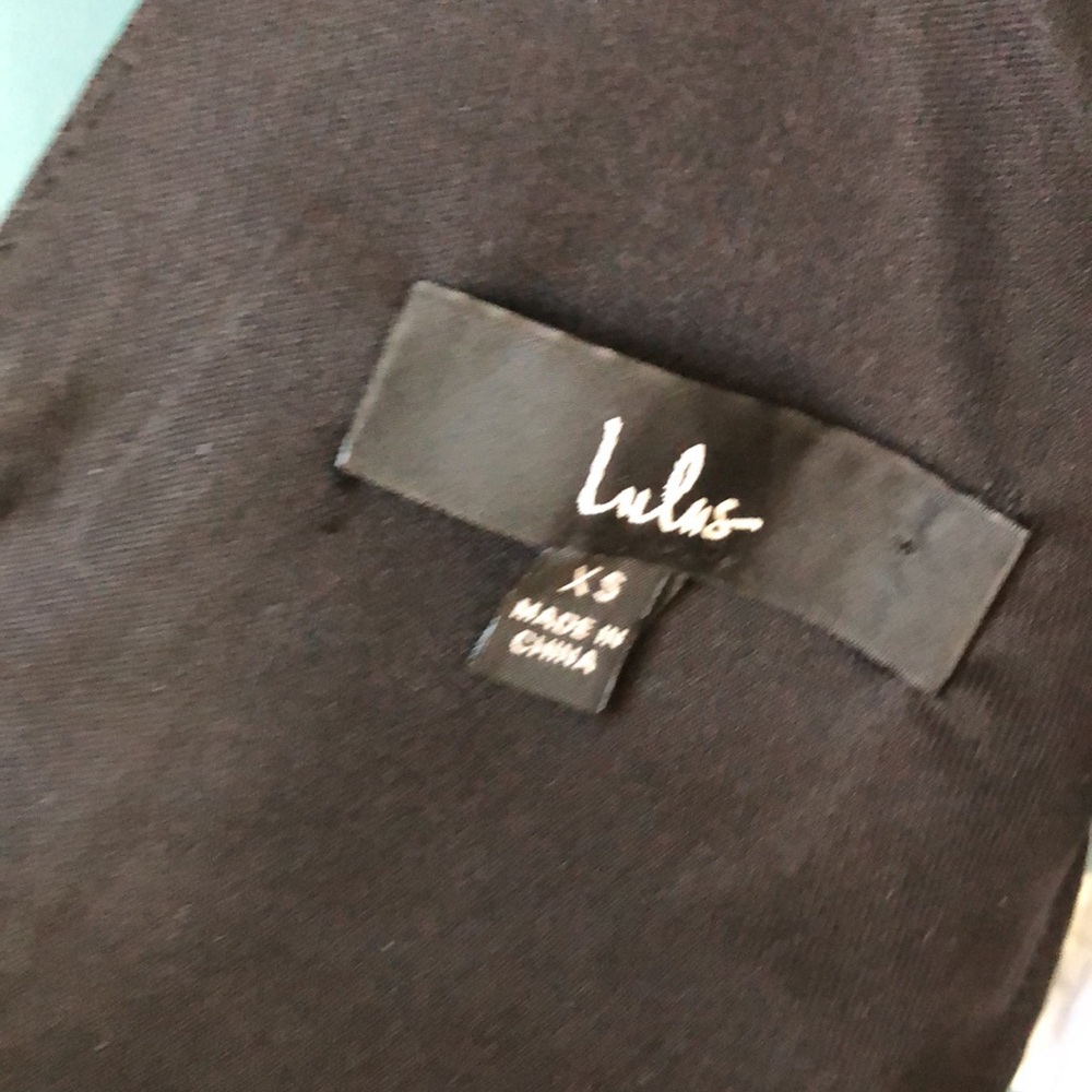 Lulus black tie back cropped cami XS - Picture 6 of 7